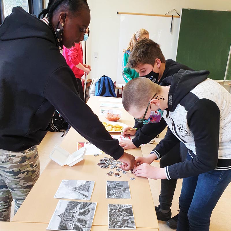 Atheneum Malle 2de jaar Landenbeurs Basisoptie moderne talen