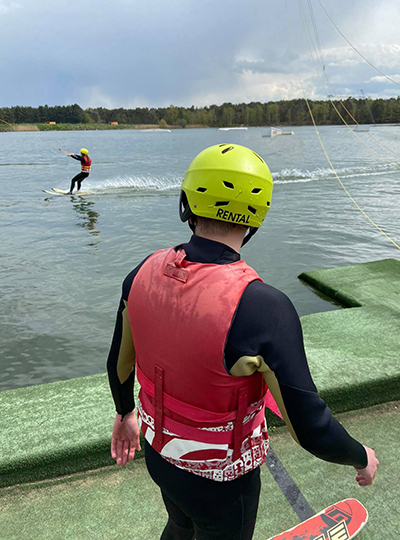 Atheneum Malle sportdag derde graad in domein De Mosten in Meer