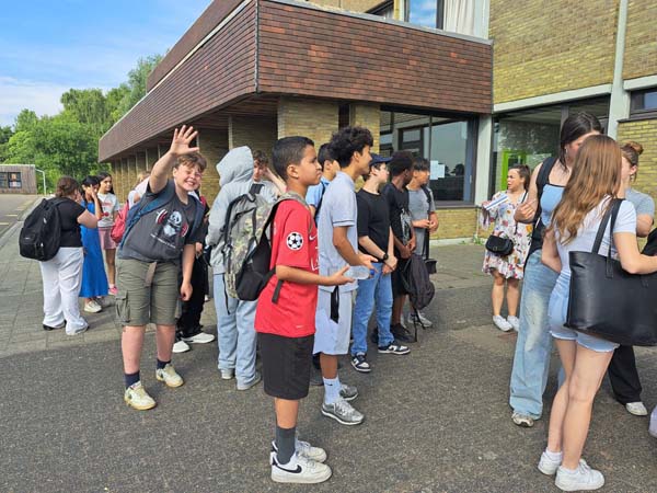 Atheneum Malle 2B op uitstap