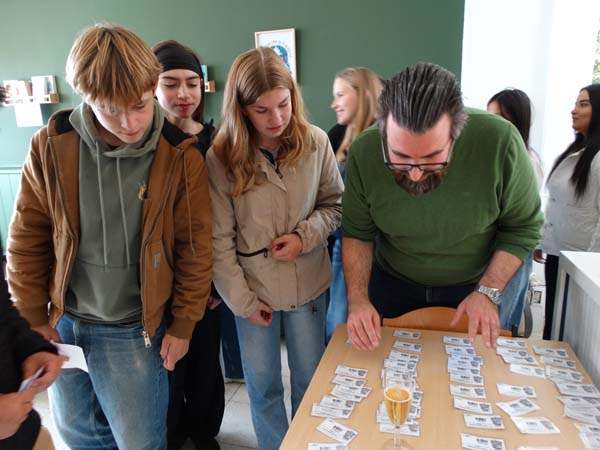 Atheneum Malle Opening schoolbib