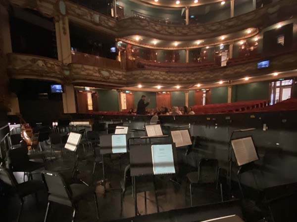 Atheneum Malle Bezoek aan de opera