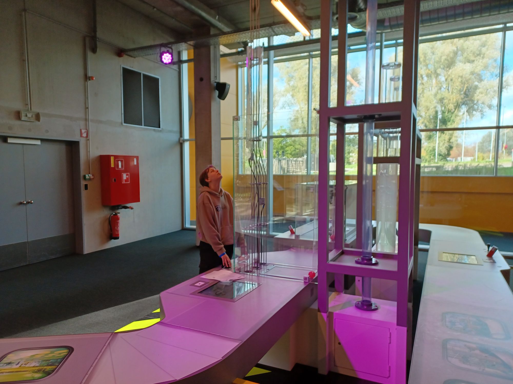 Atheneum Malle GWP2 in Technopolis