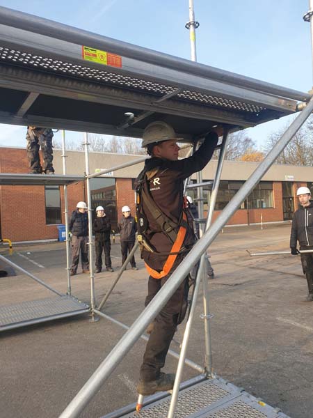 Atheneum Malle gaat de hoogte in