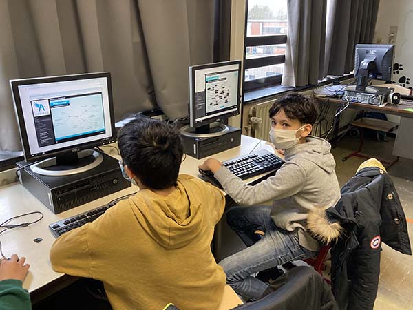 Atheneum Malle Latijnse grammatica inoefenen aan de computer