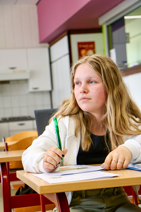 Atheneum Malle 2de graad Maatschappij & welzijn