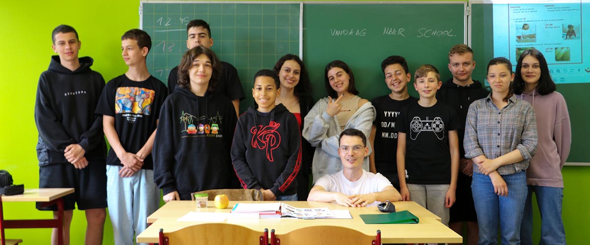 Atheneum Malle onthaalklas anderstalige nieuwkomers OKAN Atheneum Malle onthaalklas anderstalige nieuwkomers OKAN