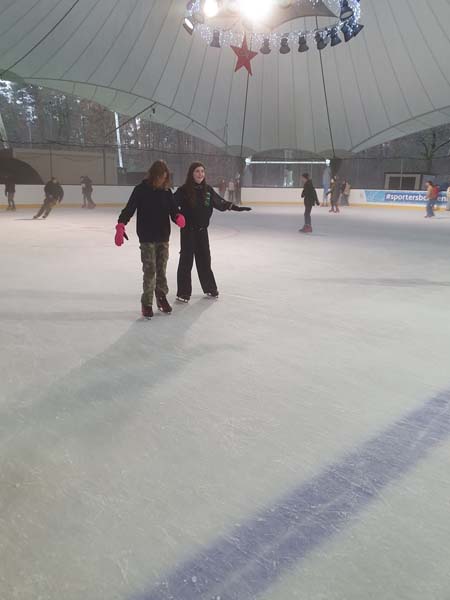 Atheneum Malle schaatst het jaar uit