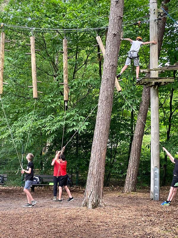 Atheneum Malle sportdag eerste graad