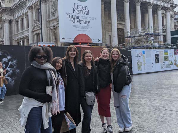 Atheneum Malle Ontmoeting in Brussel