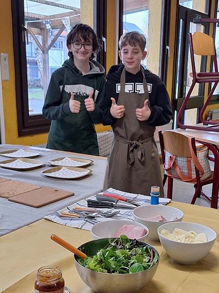 Atheneum Malle Finale Gist Master